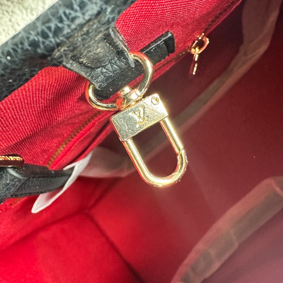 LV On the Go Tote NWOT - Picture 6 of 6